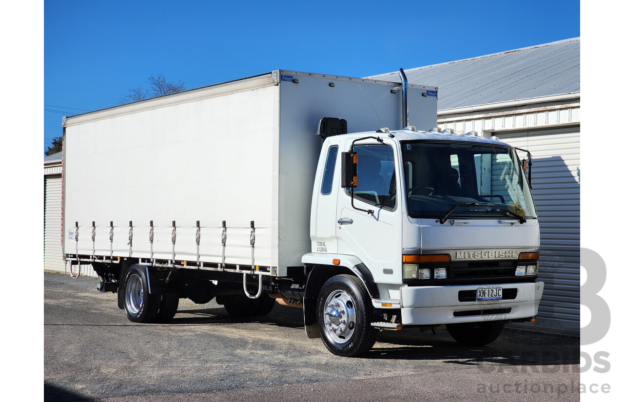 02/1999 Mitsubishi Fighter FK600 4x2 Curtainside Pantech 6 Cylinder Diesel