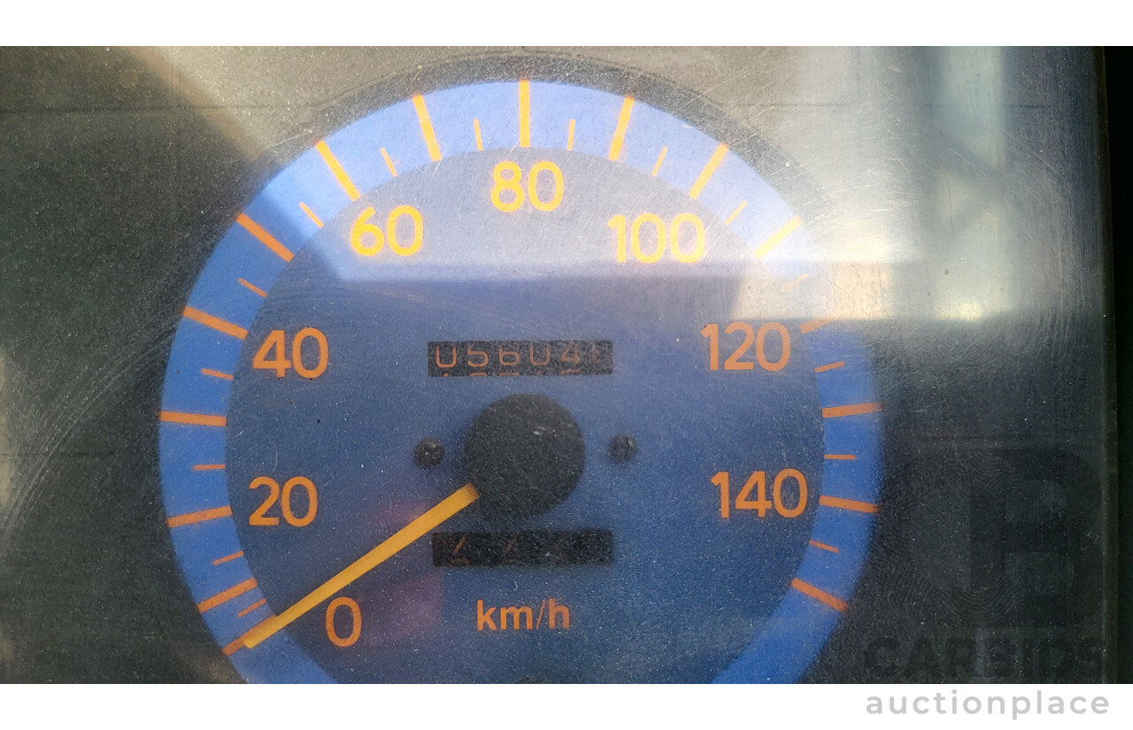 07/1997 HINO FF1J SER C/CAB With 7.8m Tray White Diesel