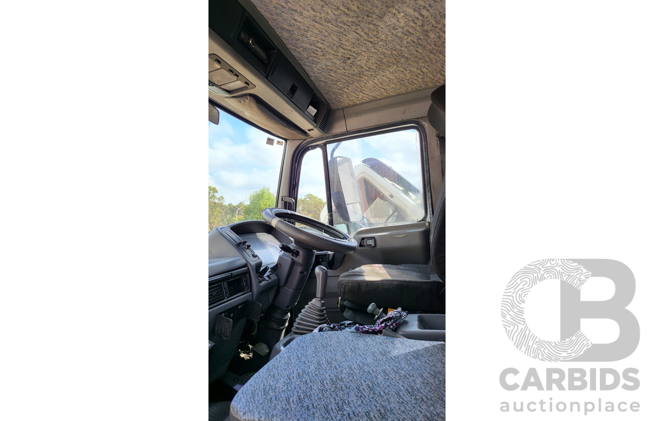 07/1997 HINO FF1J SER C/CAB With 7.8m Tray White Diesel