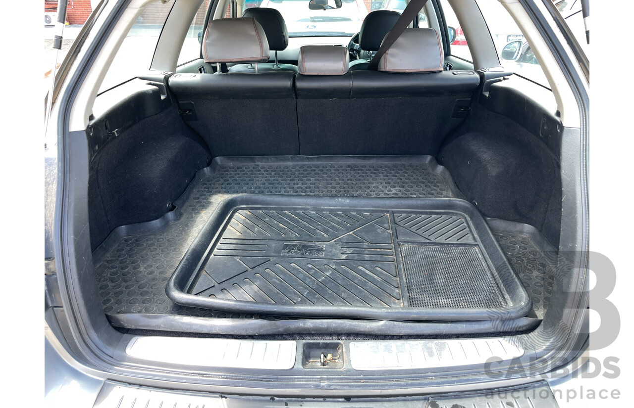 5/2006 Subaru Outback 3.0R MY06 4d Wagon White 3.0L