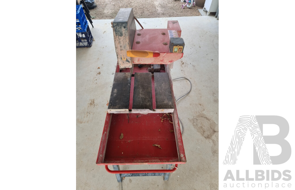 WELLQUIP 400-800 Brick Saw