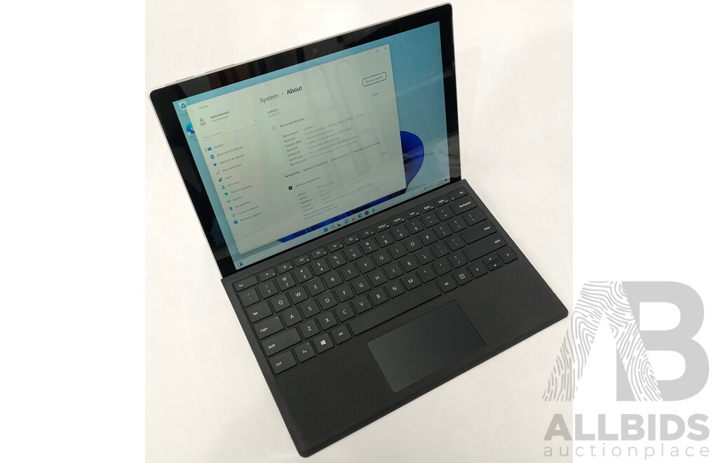 Microsoft (1866) Surface Pro 7 Intel Core i5 (1035G4) 1.10GHz-3.70GHz 4-Core CPU 128GB 12.3-Inch Touchscreen Detachable Laptop