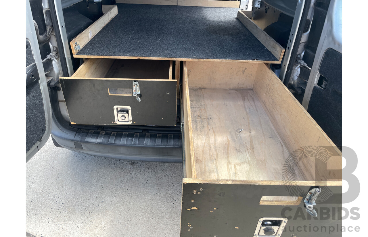 8/2014 Renault Kangoo MAXI X61 MY14 4d Van Silver 1.5L