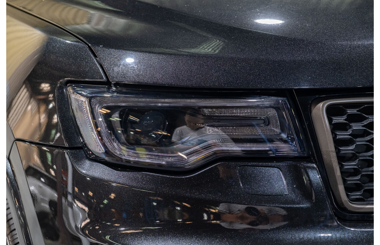 5/2017 Jeep Grand Cherokee Limited (4x4) WK MY15 4d Wagon Black 3.6L