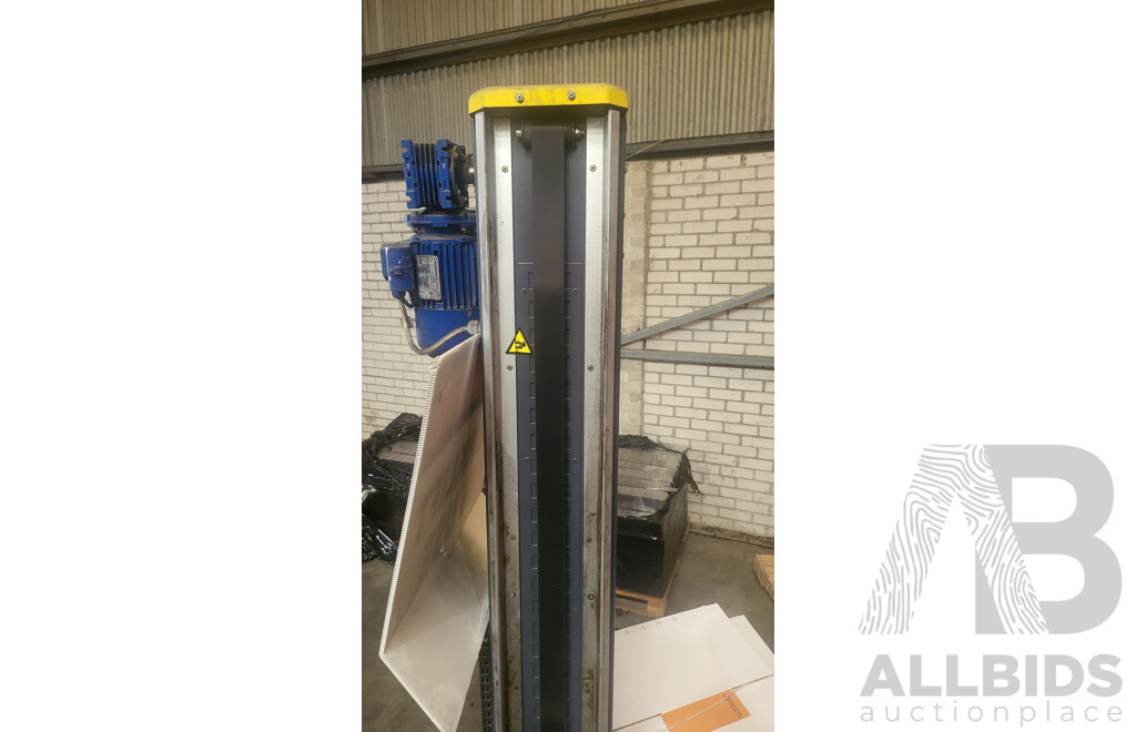 SIAT SW1 2005 WRAPPING MACHINE