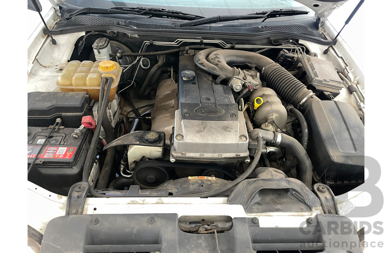 7/2006 Ford Falcon XT BF 4d Sedan White 4.0L