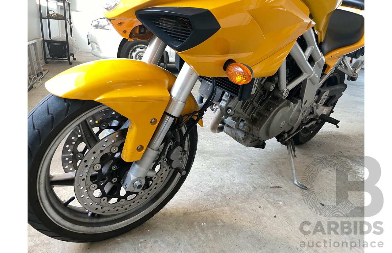 09/2006 Hyosung GT650 Comet Motor Cycle 647cc