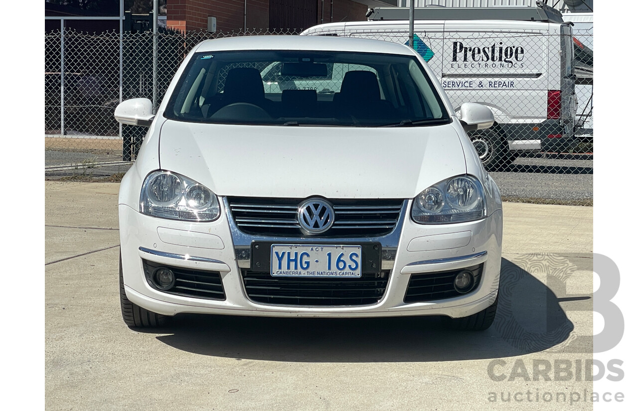 6/2010 Volkswagen Jetta 103 TDI 1KM MY10 4d Sedan White 2.0L