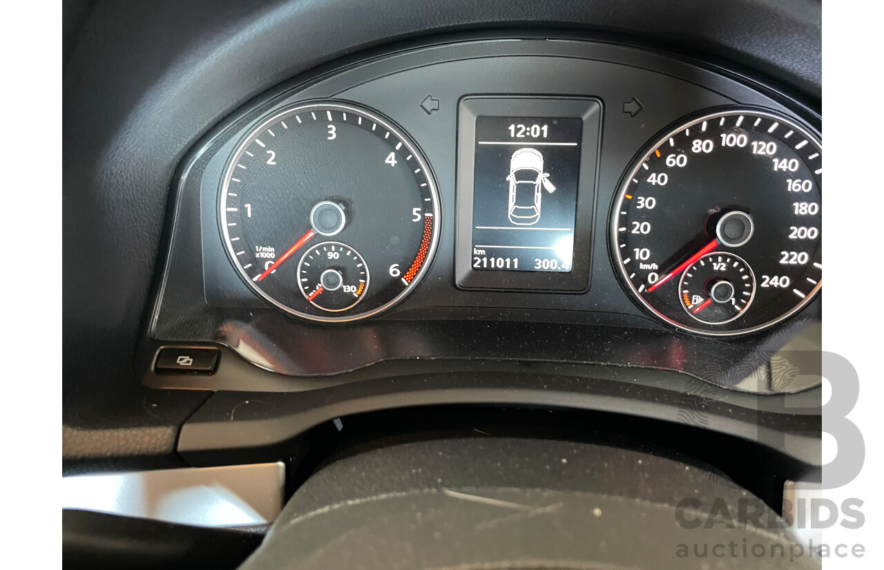 6/2010 Volkswagen Jetta 103 TDI 1KM MY10 4d Sedan White 2.0L