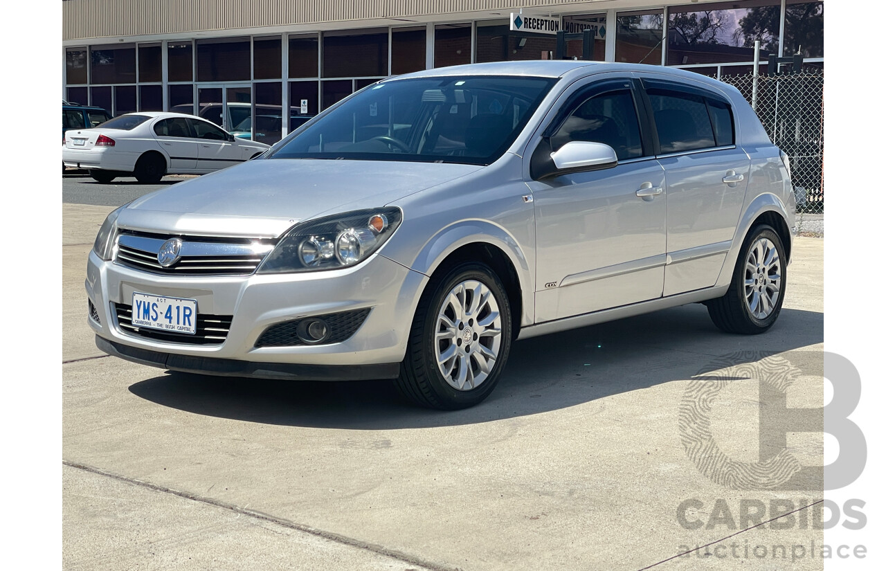 6/2009 Holden Astra CDX AH MY09 5d Hatchback Silver 1.8L
