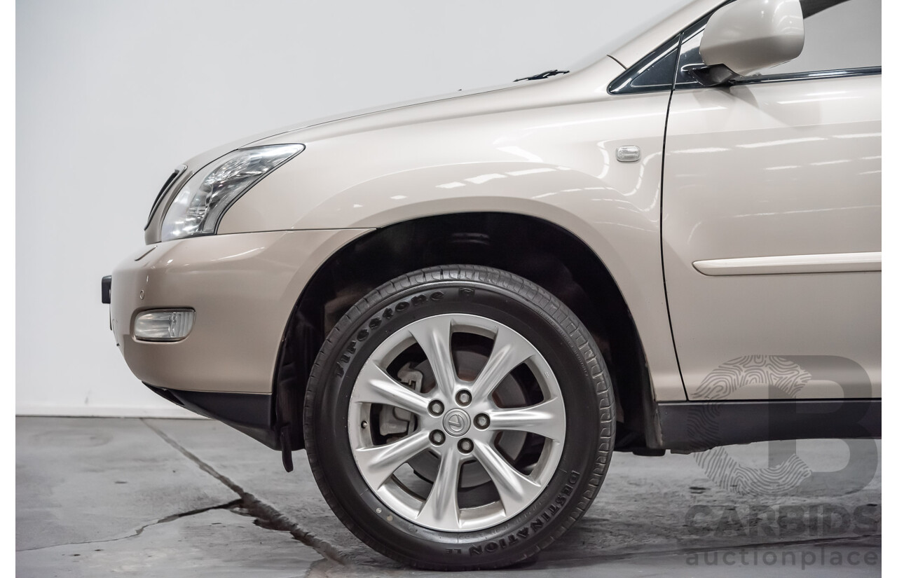 4/2003 Lexus Rx330 Sports MCU38R 4d Wagon Beige 3.3L V6