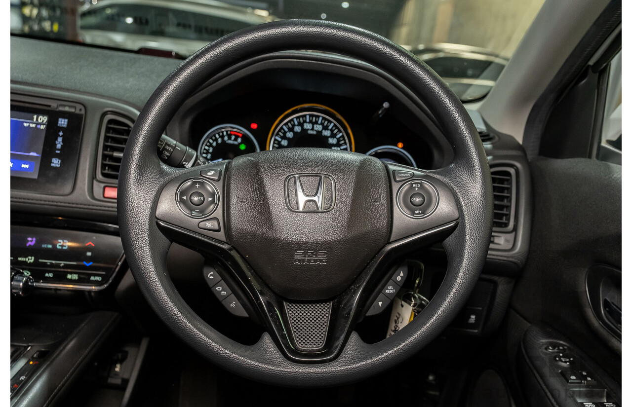 6/2016 Honda HR-V VTi 4d Wagon White 1.8L