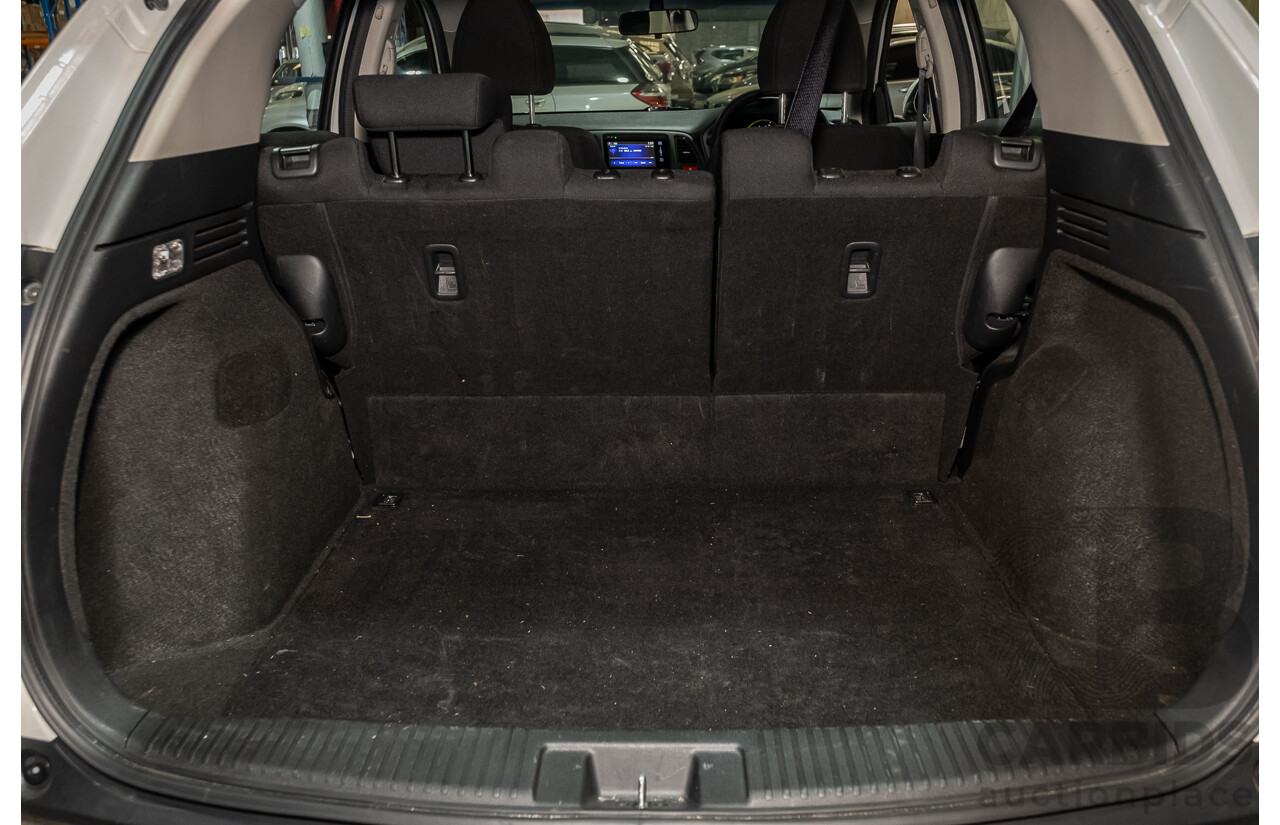 6/2016 Honda HR-V VTi 4d Wagon White 1.8L