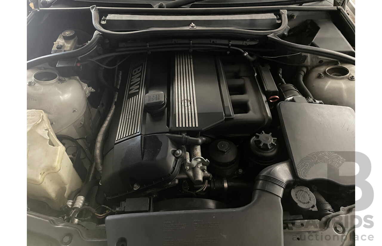 12/2000 BMW 325i E46 4d Sedan Silver 2.5L