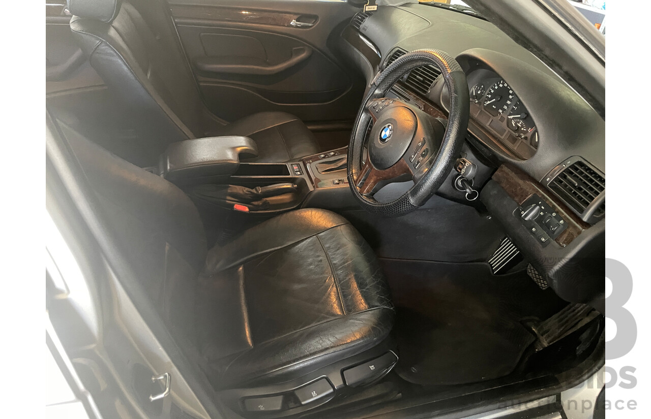 12/2000 BMW 325i E46 4d Sedan Silver 2.5L