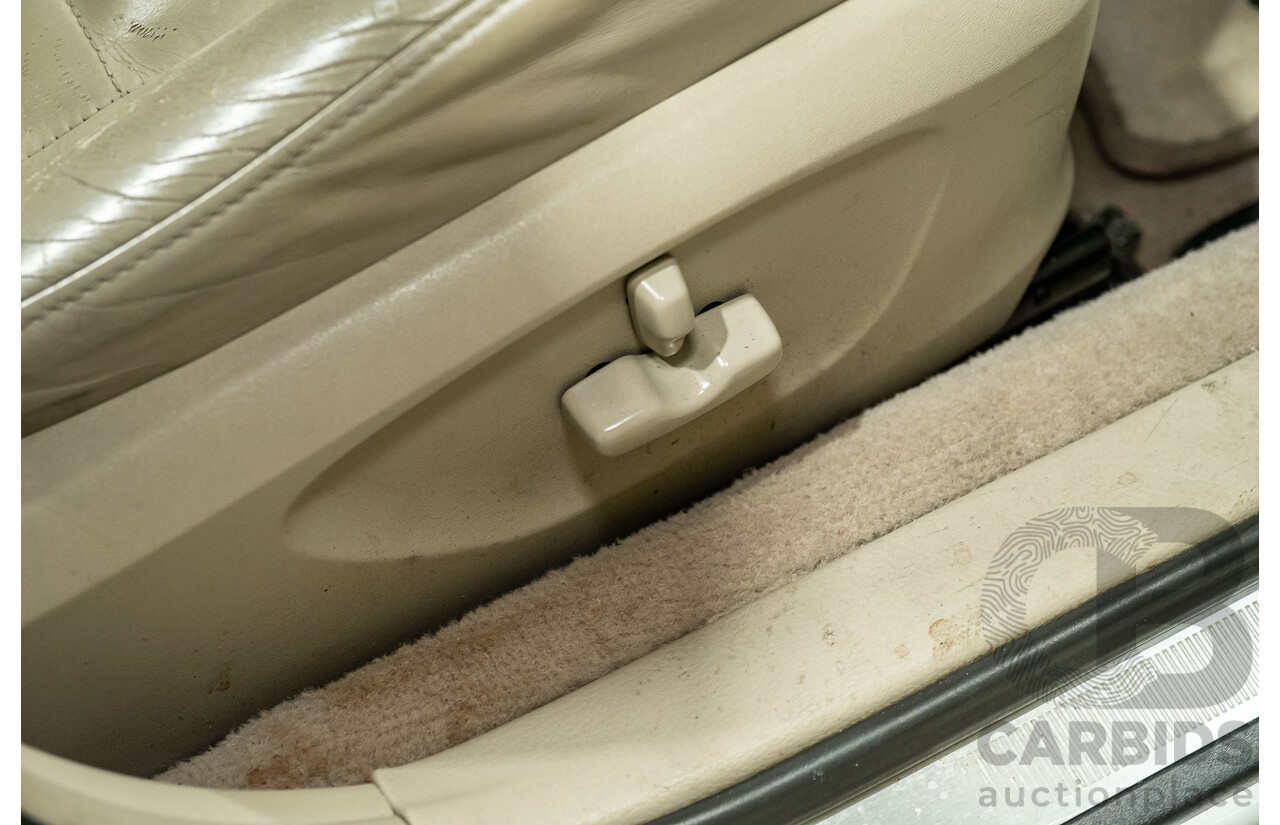 10/2005 Subaru Outback 3.0R Premium MY05 4d Wagon White 3.0L