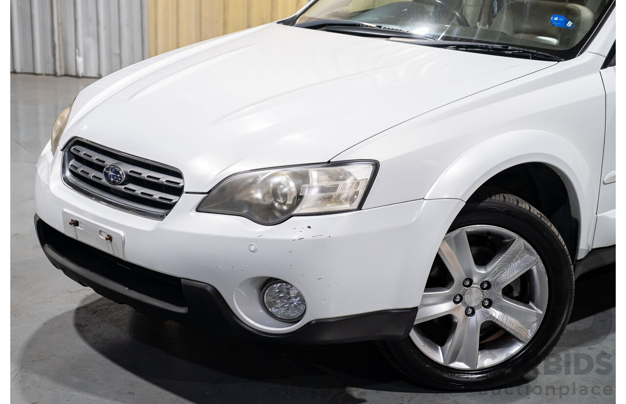 10/2005 Subaru Outback 3.0R Premium MY05 4d Wagon White 3.0L