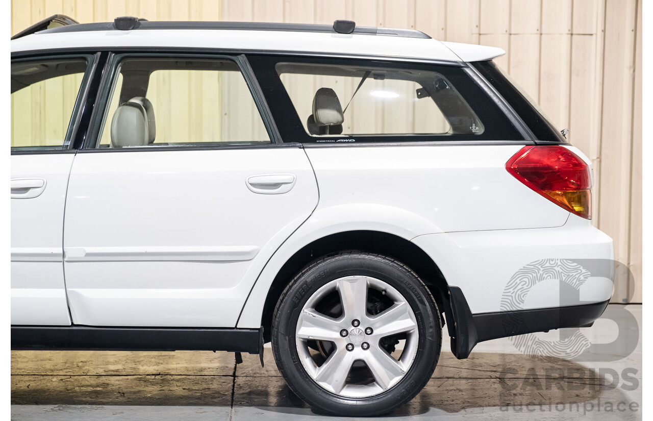 10/2005 Subaru Outback 3.0R Premium MY05 4d Wagon White 3.0L