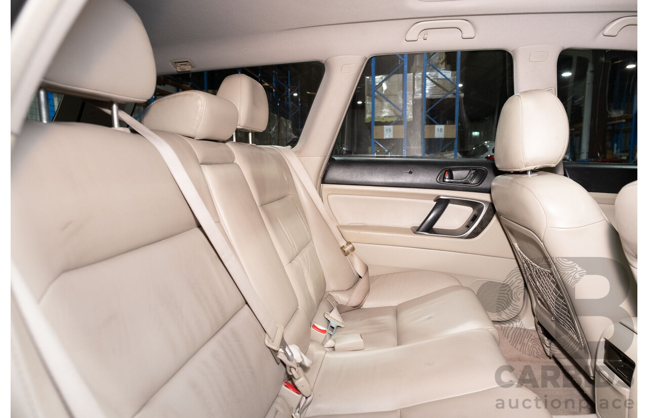 10/2005 Subaru Outback 3.0R Premium MY05 4d Wagon White 3.0L