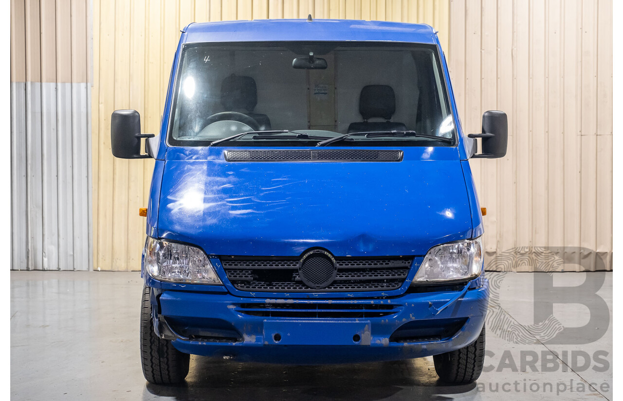 03/2004 Mercedes Benz Sprinter 308CDI 2d Van Blue 2.2L Turbo Diesel - Refridgerated