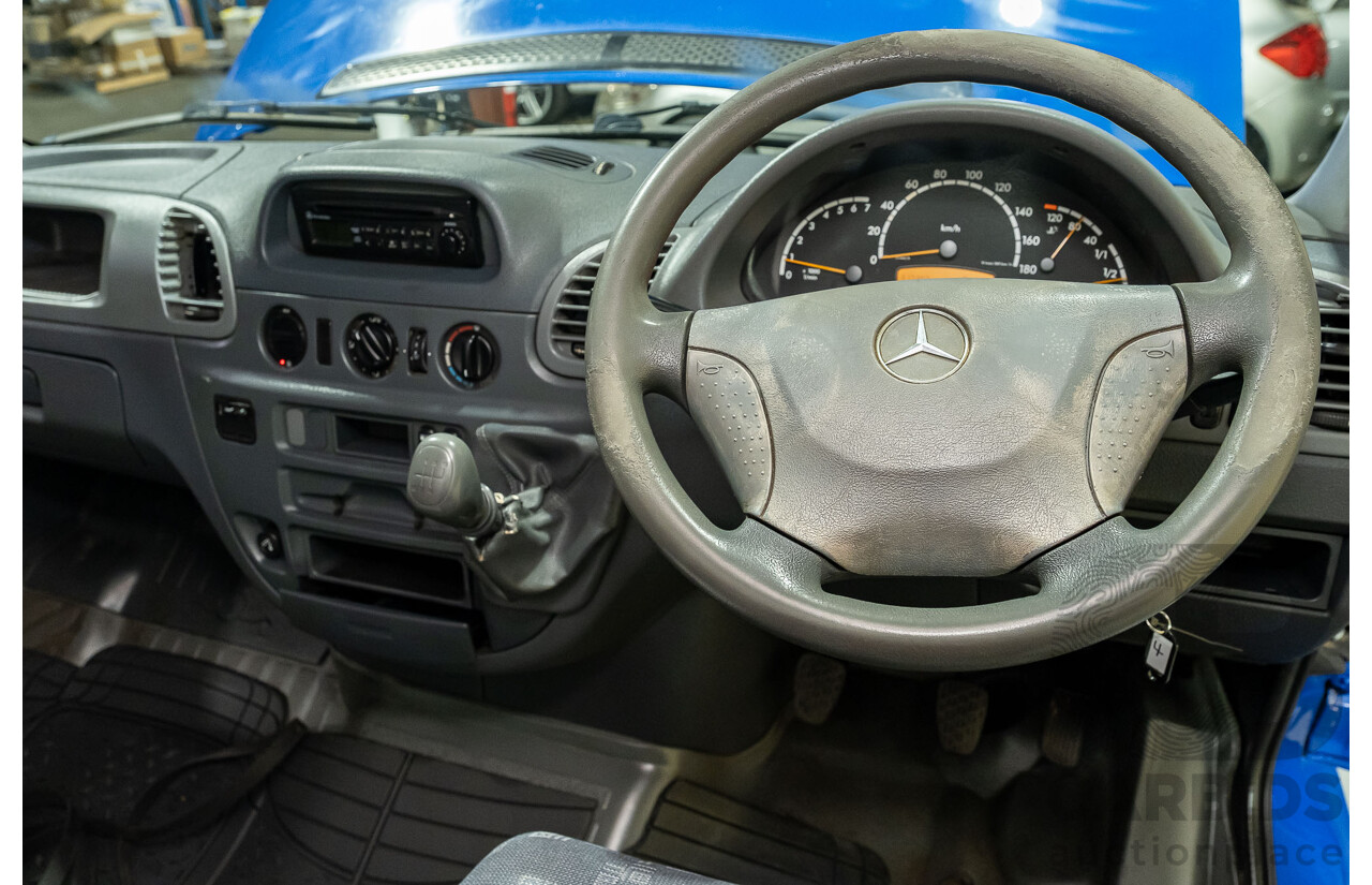 03/2004 Mercedes Benz Sprinter 308CDI 2d Van Blue 2.2L Turbo Diesel - Refridgerated