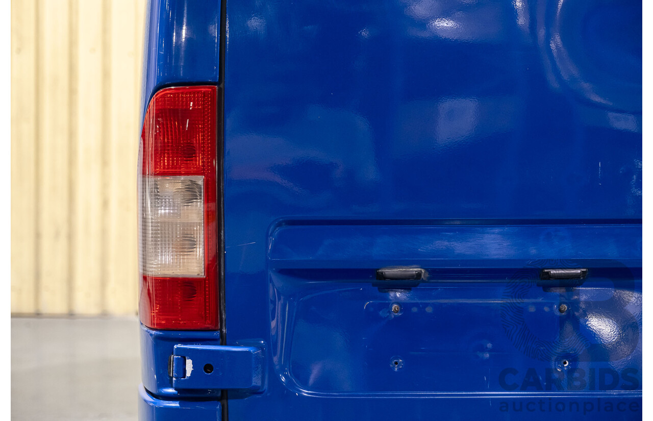 03/2004 Mercedes Benz Sprinter 308CDI 2d Van Blue 2.2L Turbo Diesel - Refridgerated