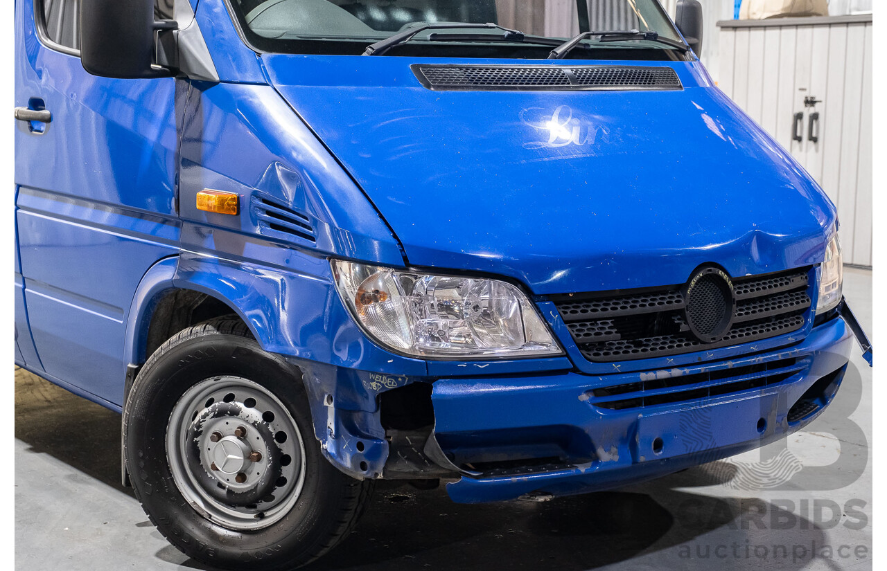 03/2004 Mercedes Benz Sprinter 308CDI 2d Van Blue 2.2L Turbo Diesel - Refridgerated