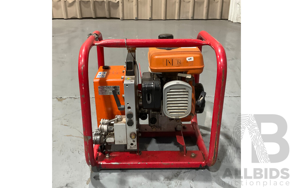 HOLMATRO Hydraulic Pump EY08 Robin - Approximate ORP $1400