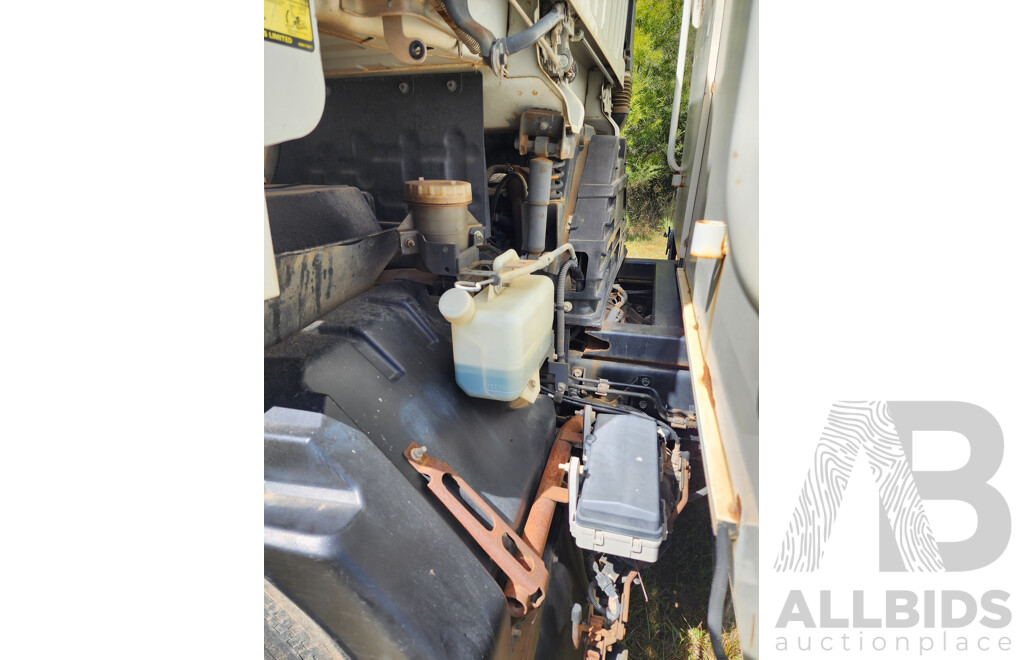 03/2014 Isuzu FTR900 4x2 Long Premium Tipper 255hp Six Cylinder Turbo Diesel
