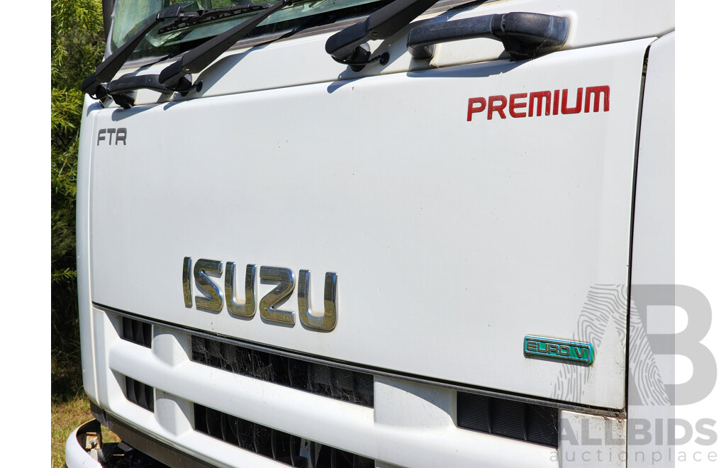 03/2014 Isuzu FTR900 4x2 Long Premium Tipper 255hp Six Cylinder Turbo Diesel