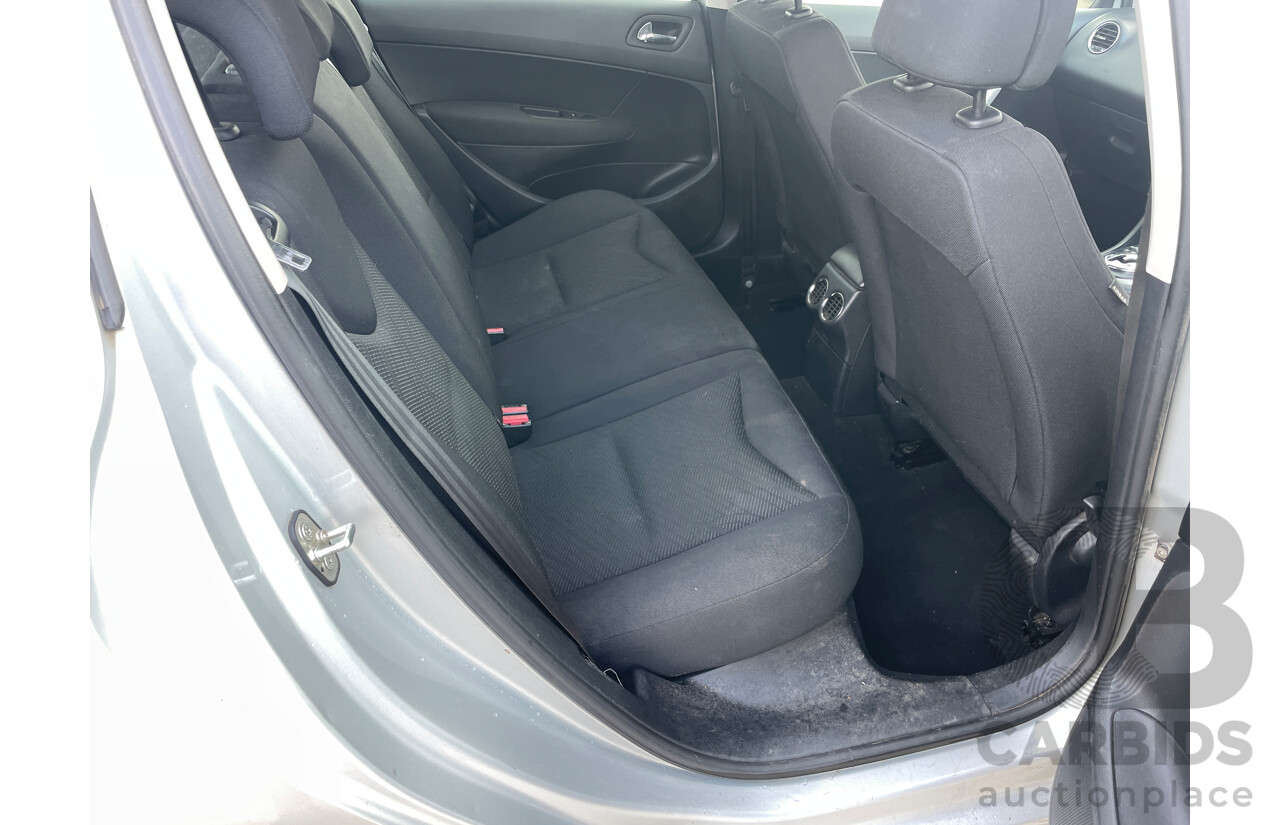 4/2009 Peugeot 308 XS  5d Hatchback Silver 1.6L