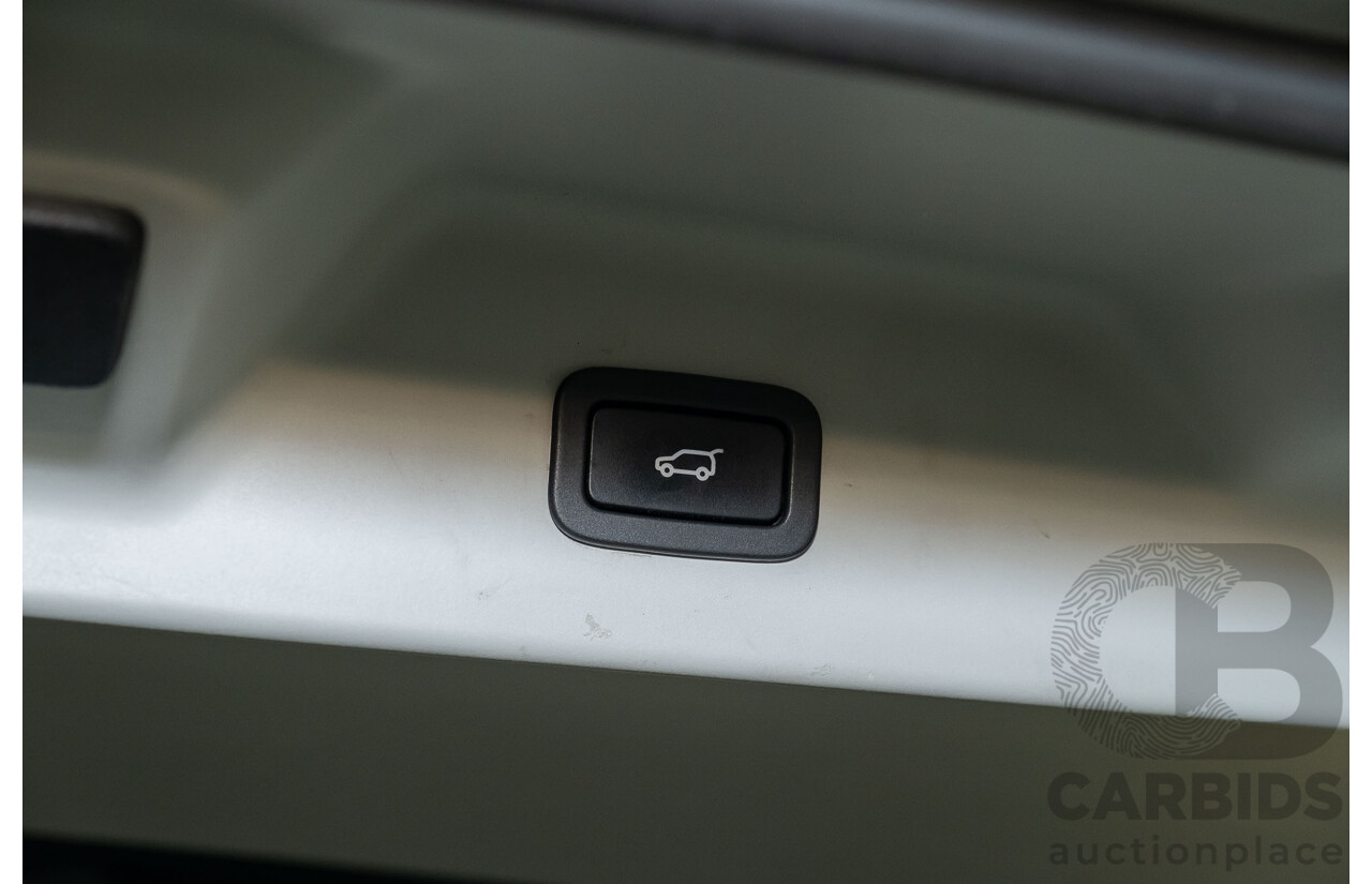 6/2014 Land Rover Range Rover Vogue TDV6 LG MY14.5 4d Wagon White 3.0L Twin Turbo Diesel