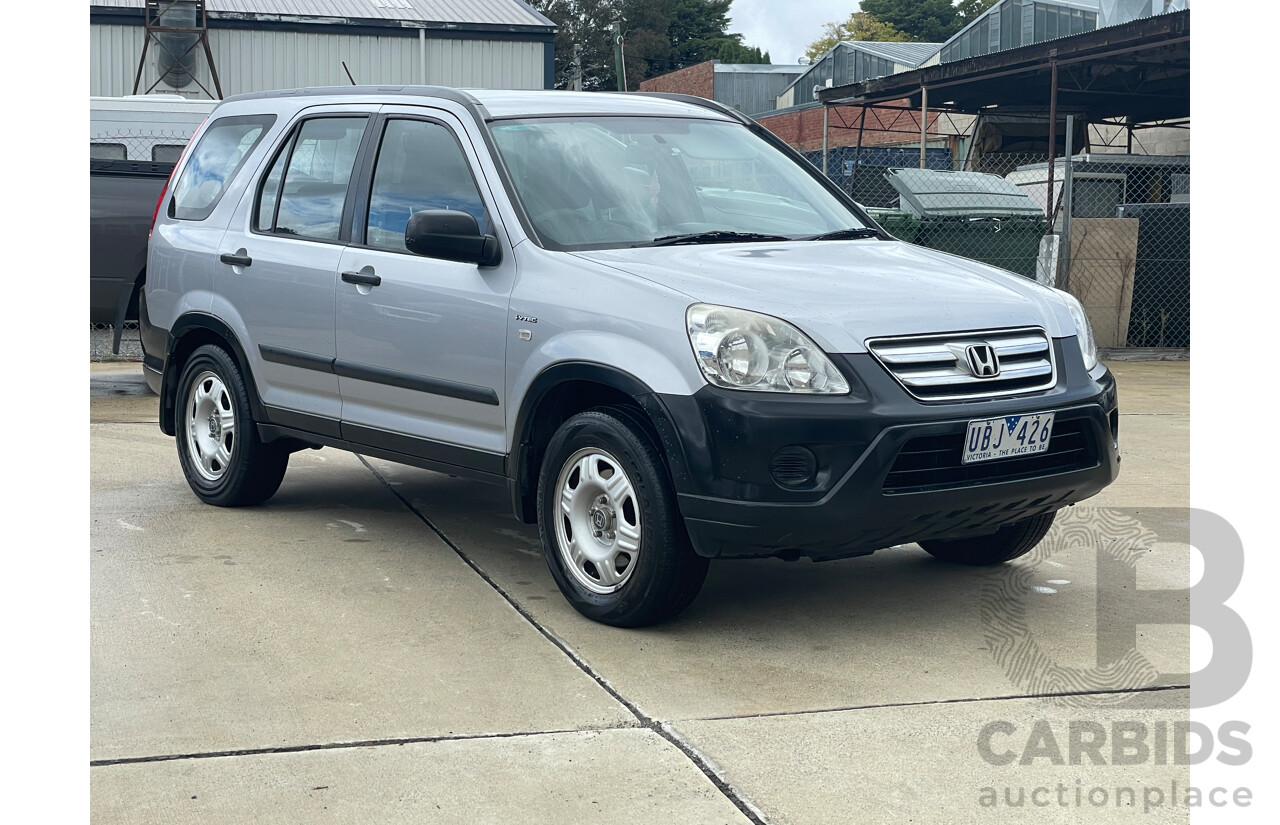 1/2004 Honda CRV (4x4) 2005 UPGRADE 4d Wagon Silver 2.4L