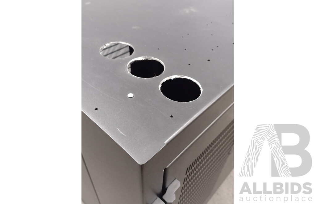 SRA Calss C 19-Inch 12RU Rack Mount - Lot 1456608 | ALLBIDS