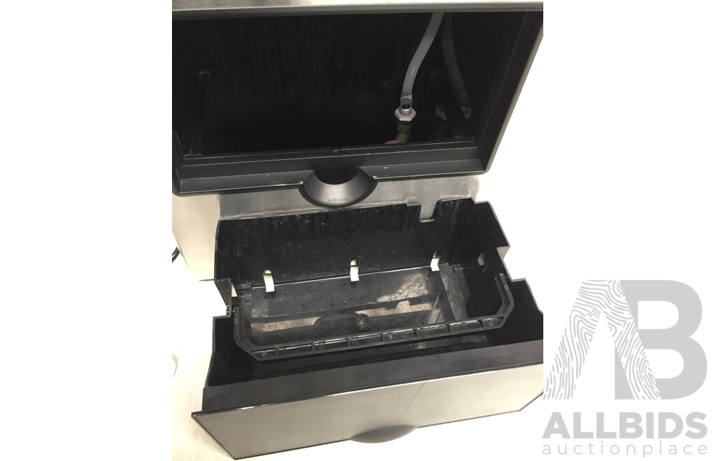 Kogan 2-in-1 Commercial Ice Cube Maker and Water Dispenser - ORP $279.00