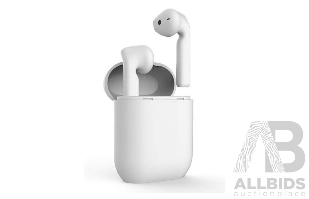 Bulk Lot of Assorted Kogan Multimedia Accessories, Gadgets, Car, and Household Items - Estimated Total ORP $294.98