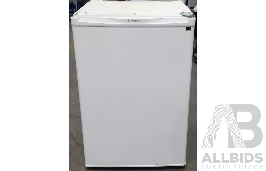 Westinghouse 120 Litre Bar Fridge