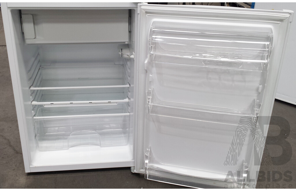 Westinghouse 120 Litre Bar Fridge