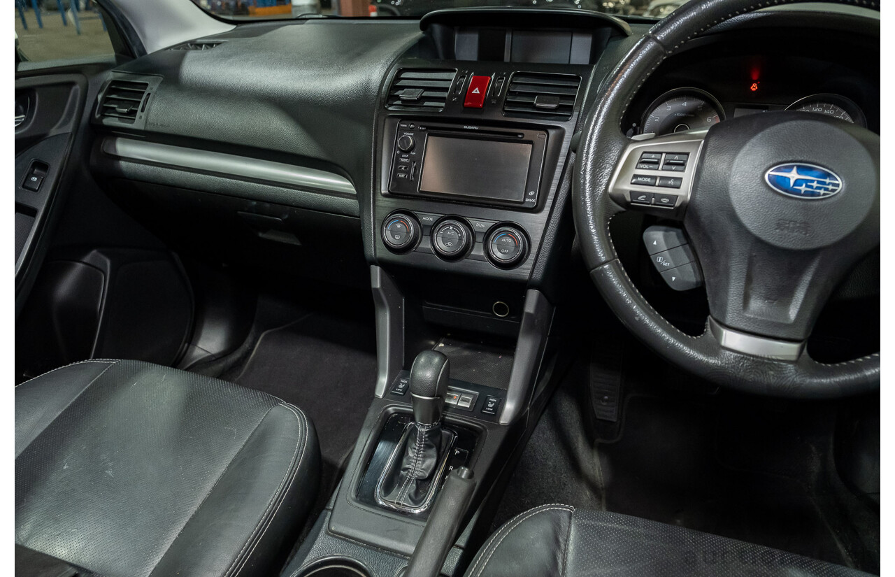 5/2014 Subaru Forester 2.5i-S MY14 4d Wagon White 2.5L