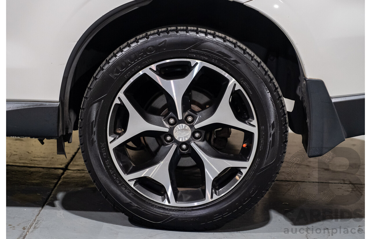 5/2014 Subaru Forester 2.5i-S MY14 4d Wagon White 2.5L