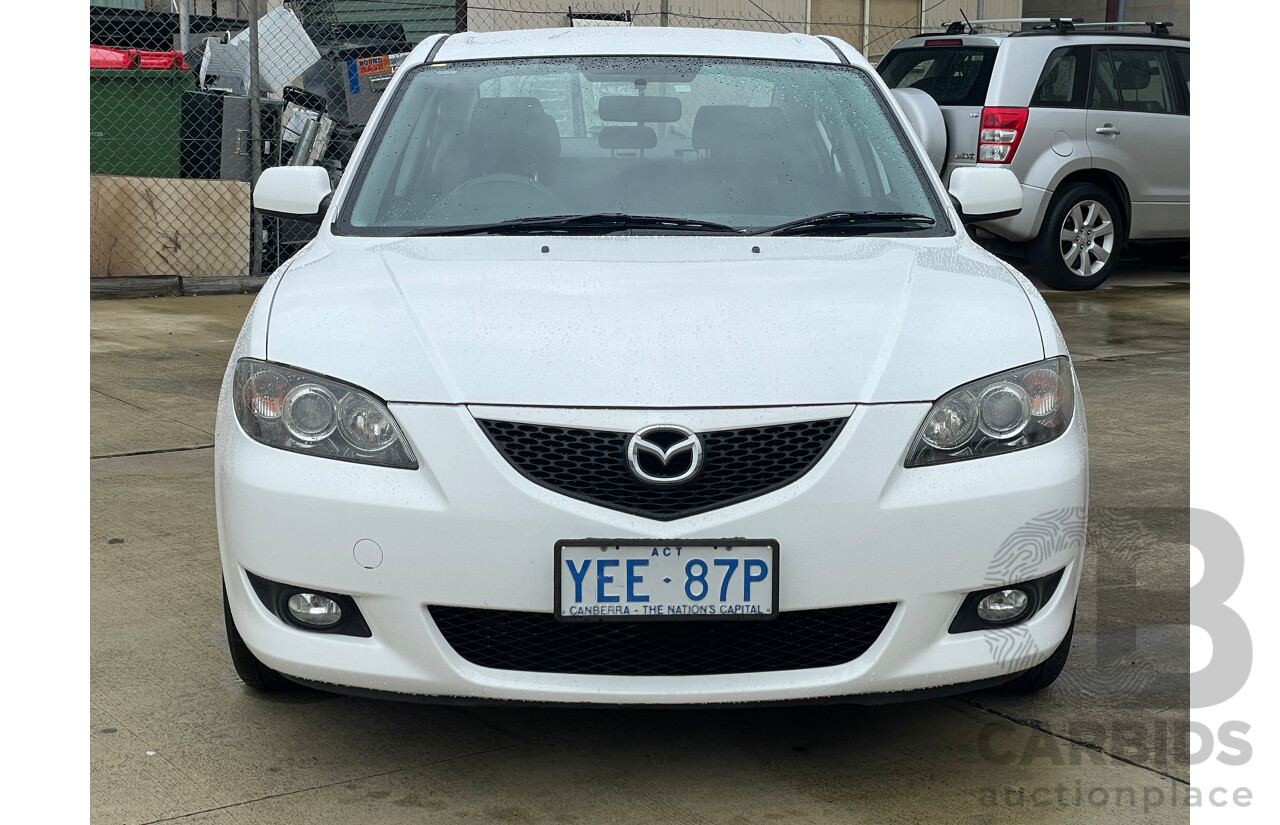 12/2005 Mazda Mazda3 MAXX Sport BK 5d Hatchback White 2.0L