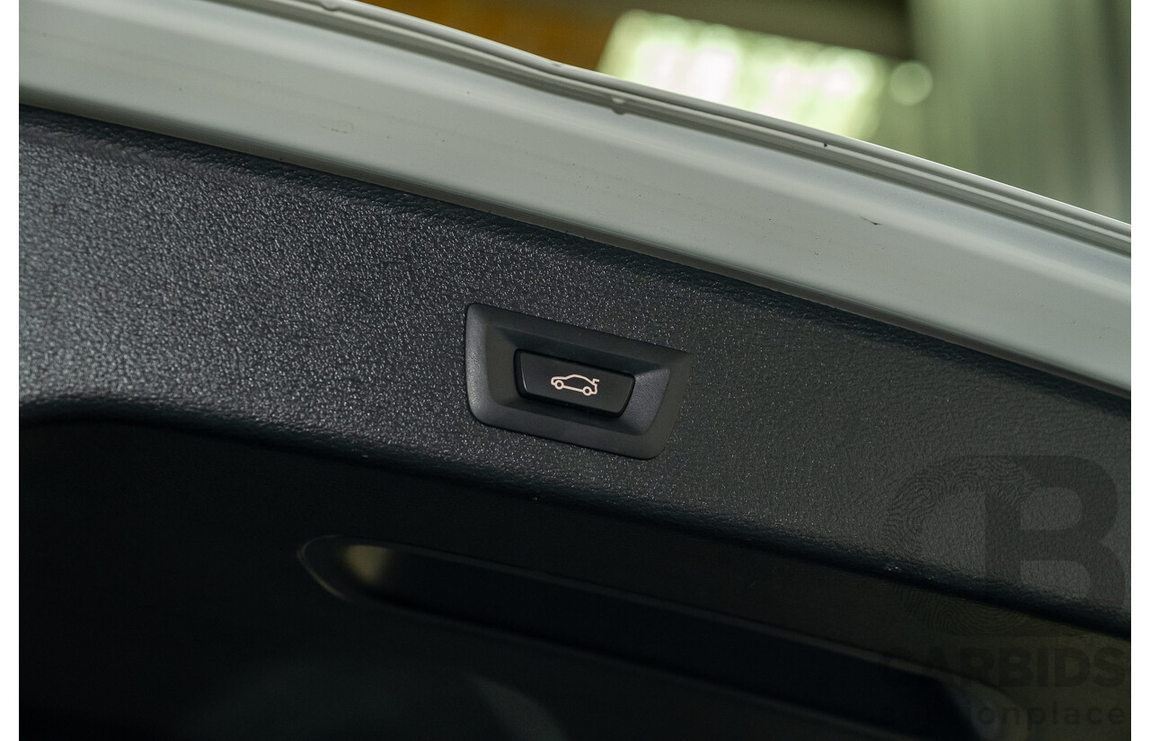 11/2013 BMW X3 X-drive 20d M-Sport F25 MY13 4d Wagon White Turbo Diesel 2.0L