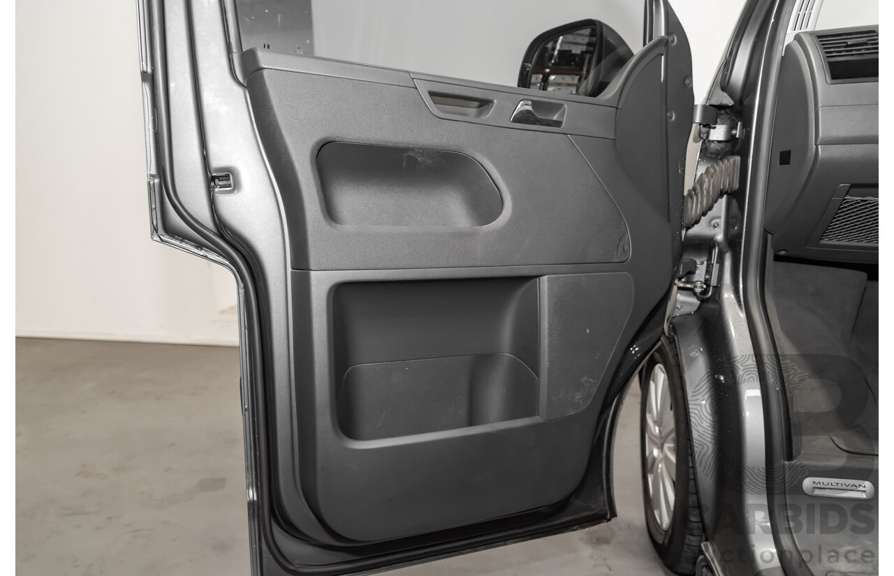 5/2010 Volkswagen Multivan 132 TDI Comfortline T5 MY10 4d Wagon Grey 2.0L Turbo Diesel