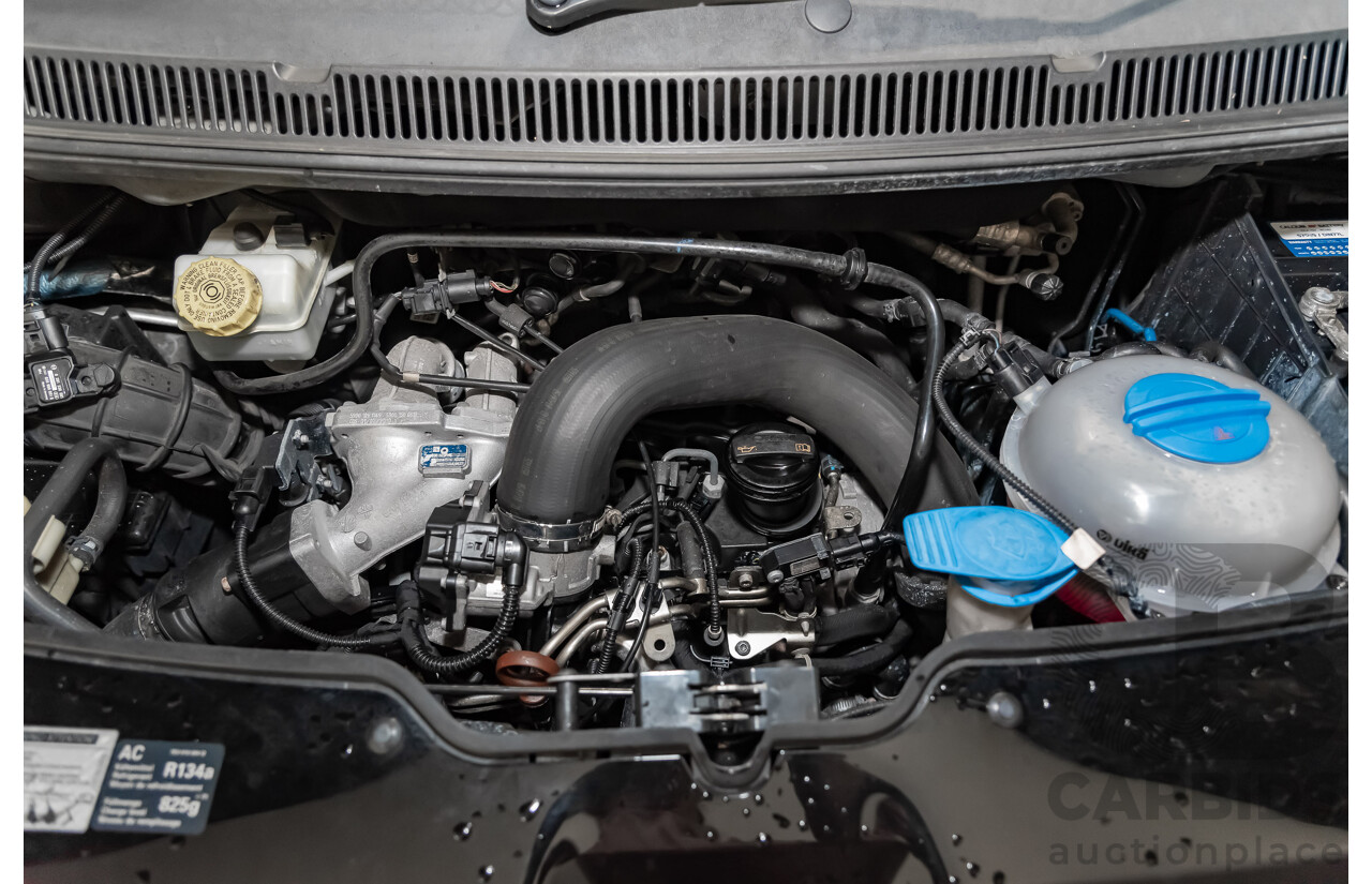 5/2010 Volkswagen Multivan 132 TDI Comfortline T5 MY10 4d Wagon Grey 2.0L Turbo Diesel