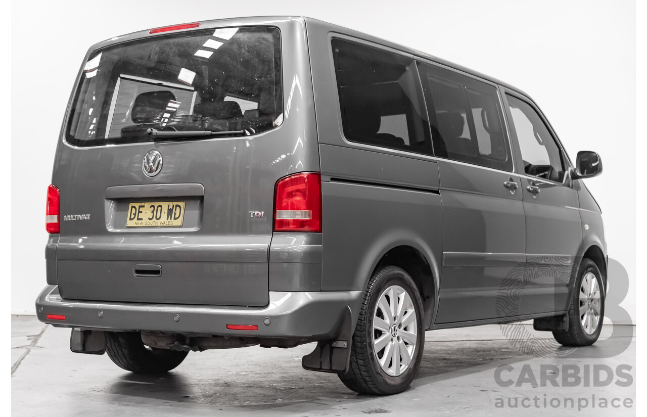 5/2010 Volkswagen Multivan 132 TDI Comfortline T5 MY10 4d Wagon Grey 2.0L Turbo Diesel