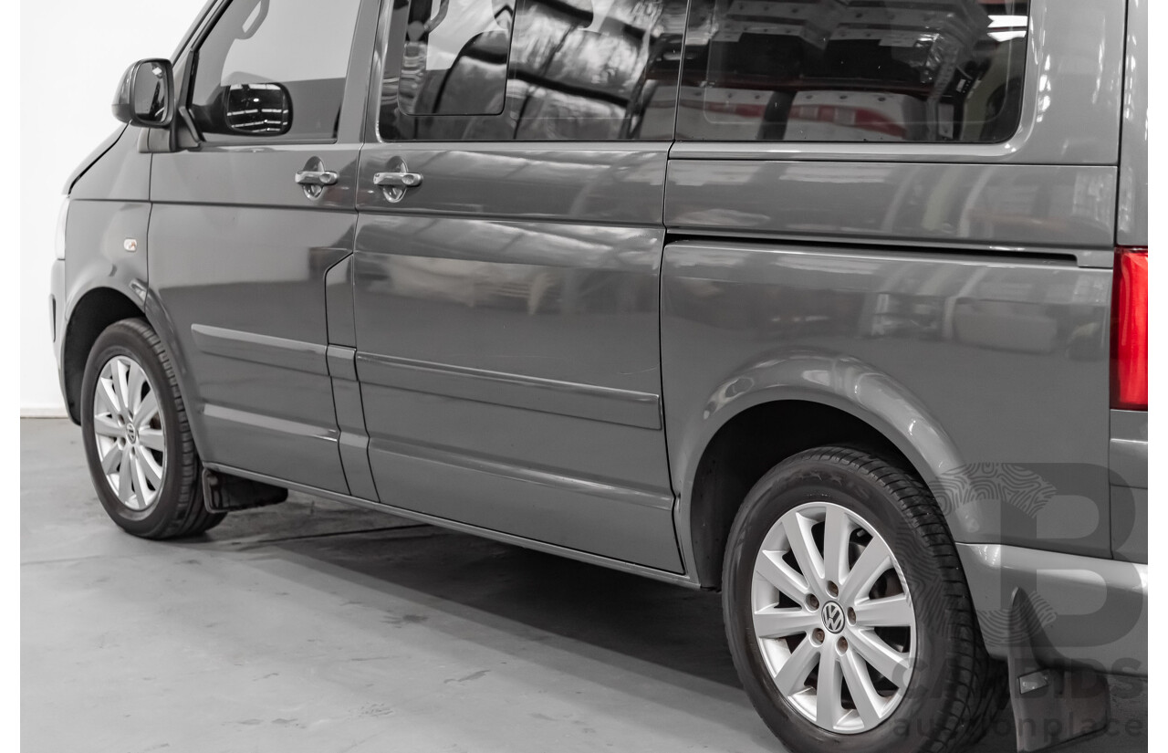 5/2010 Volkswagen Multivan 132 TDI Comfortline T5 MY10 4d Wagon Grey 2.0L Turbo Diesel