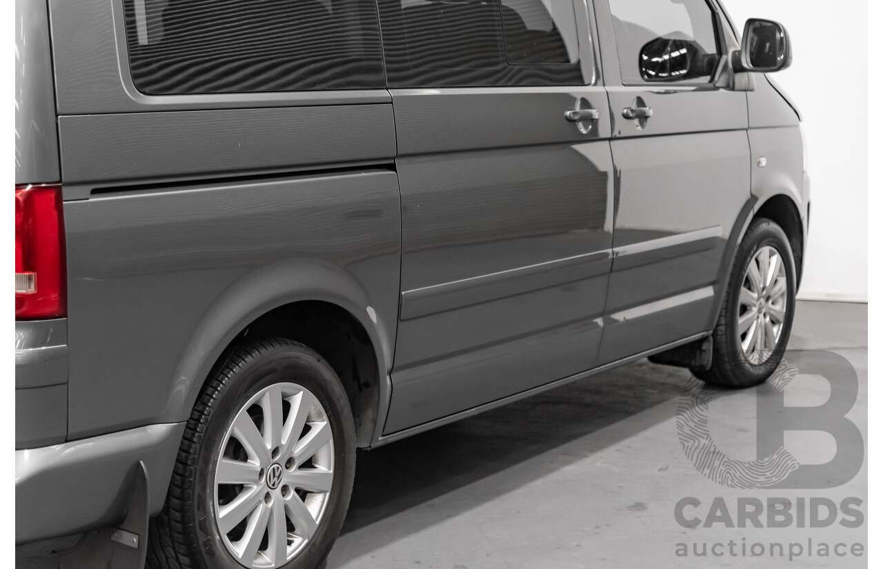 5/2010 Volkswagen Multivan 132 TDI Comfortline T5 MY10 4d Wagon Grey 2.0L Turbo Diesel