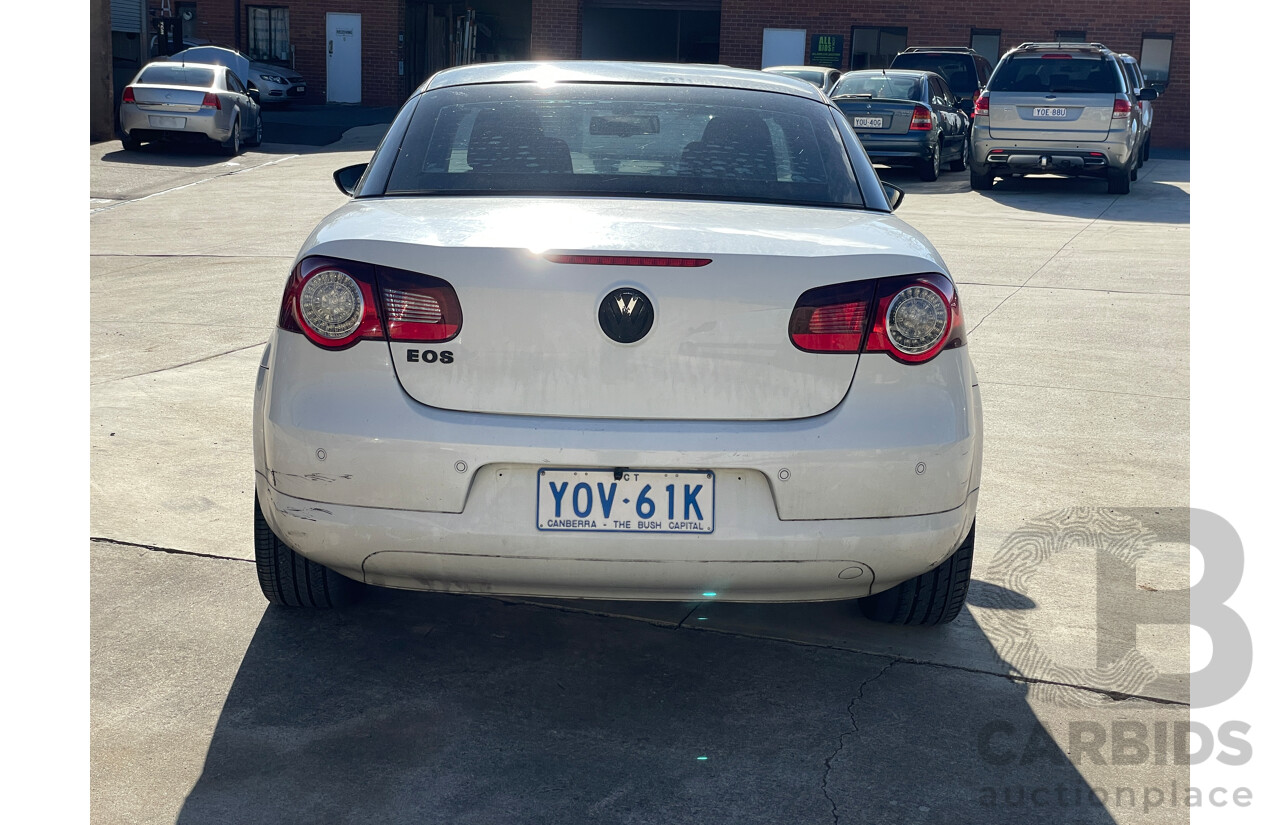 1/2010 Volkswagen EOS 103 TDI 1F MY09 UPGRADE 2d Convertible White 2.0L