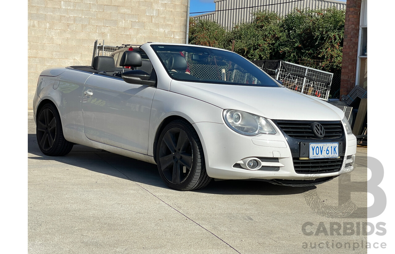 1/2010 Volkswagen EOS 103 TDI 1F MY09 UPGRADE 2d Convertible White 2.0L