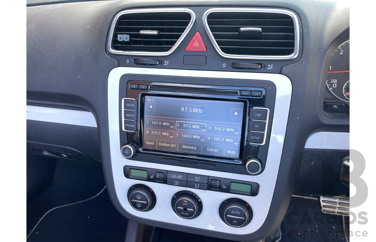 1/2010 Volkswagen EOS 103 TDI 1F MY09 UPGRADE 2d Convertible White 2.0L